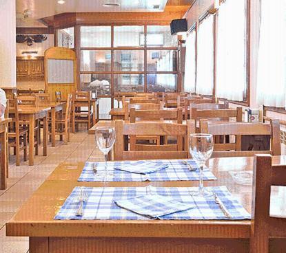 Hostal Lorentxo Olave Ngoại thất bức ảnh